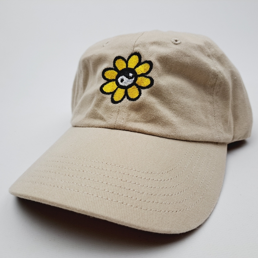 Yin Yang Flower Embroidered Relaxed Cotton Hat Cap Beige Adjusta…